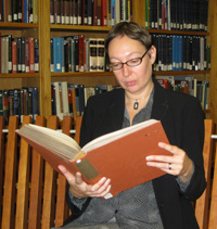 Manon gathers information at the National Library of Medicine